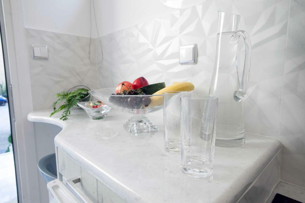 All You Need Is Nafplio Apartment Екстериор снимка